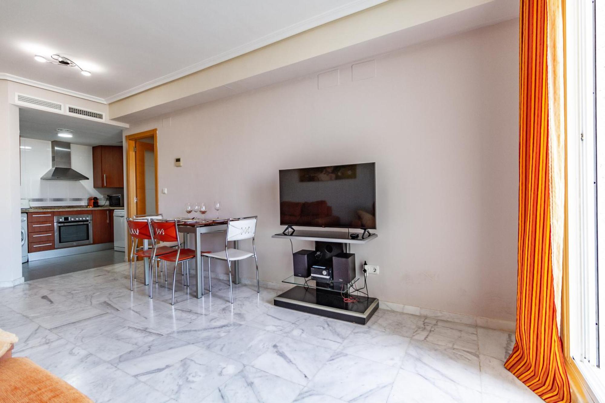 Apartment Vilapark With Pool, Free Parking, Terrace, Beach ベニドルム エクステリア 写真